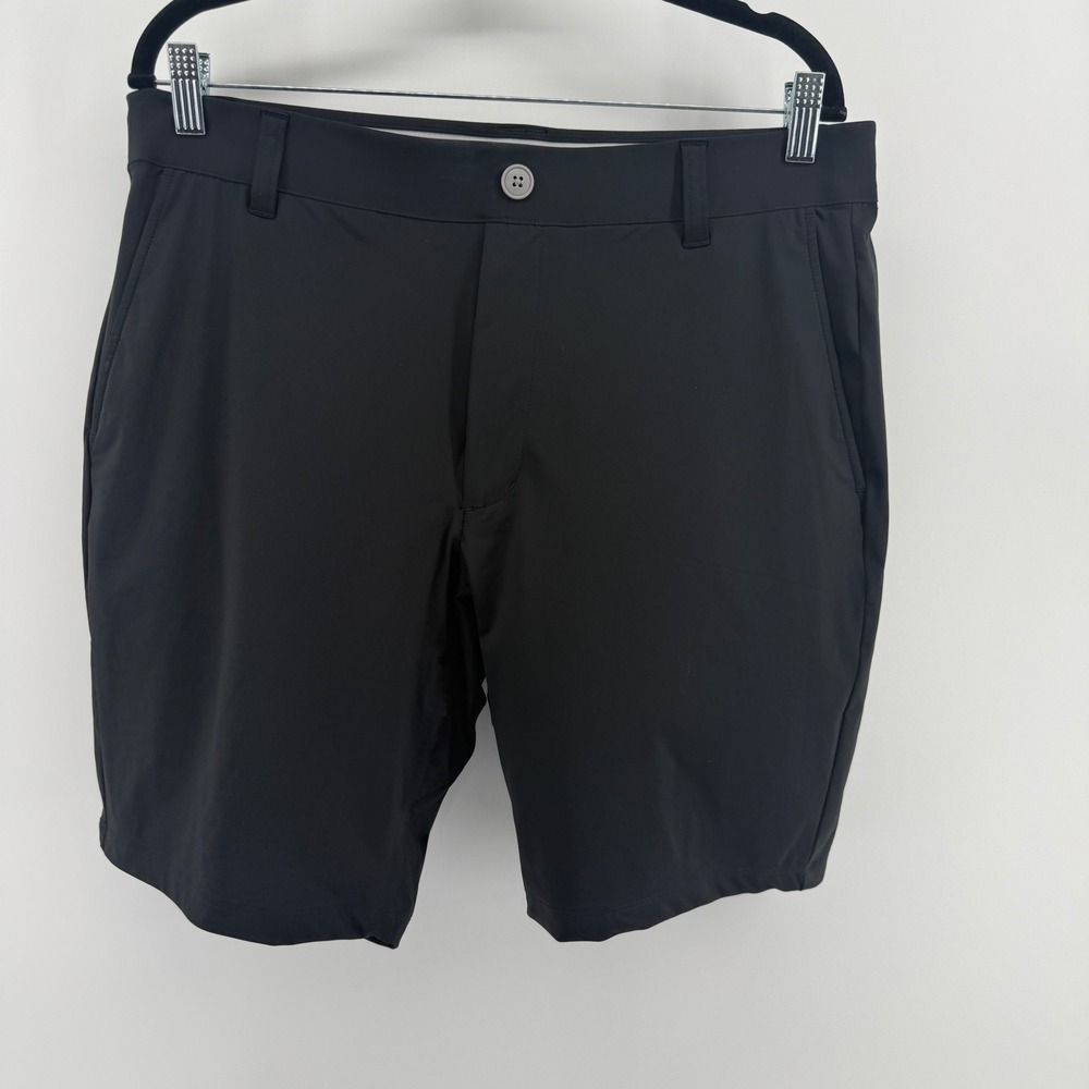 Johnnie-O Performance Shorts Mens 34 Black Golf Stretch Flat Front Casual 1814